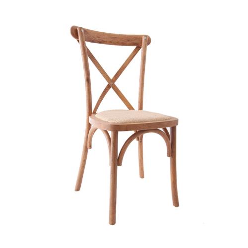 Chaise en bois avec assise en Rotin